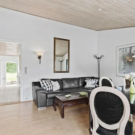 בית נופש Hus 2